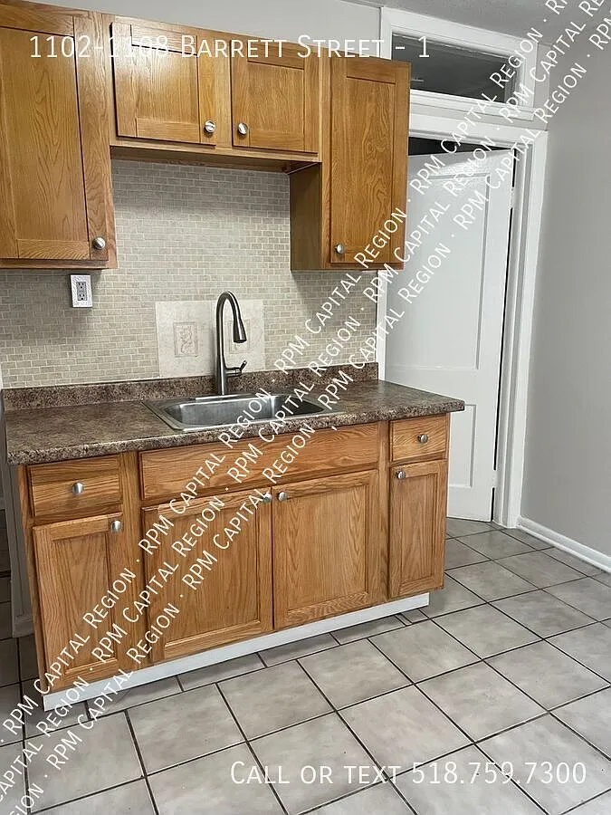 Cozy 1 bedroom, 1 bathroom — Photo 1
