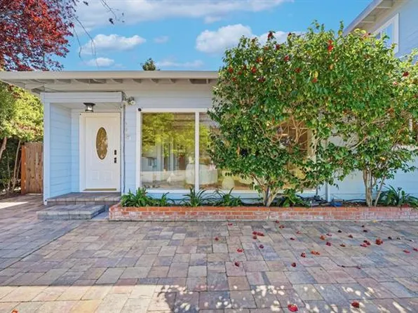 592 Sunnymount Ave, Sunnyvale, CA 94087