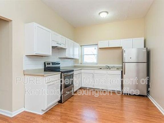 5th image of 117 S Bank St APT 2