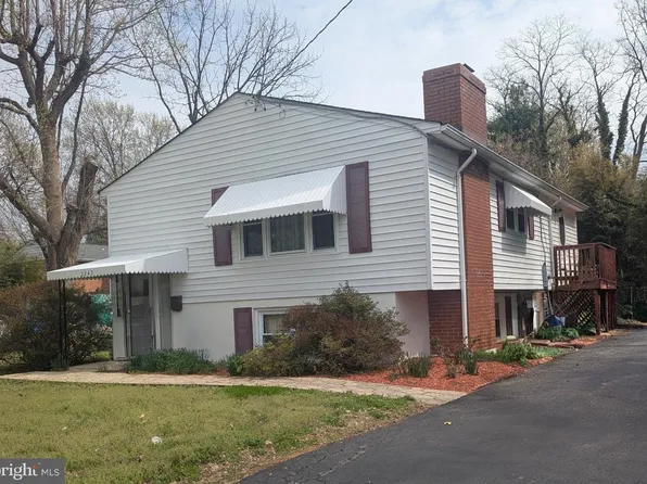 2843 Annandale Rd, Falls Church, VA 22042