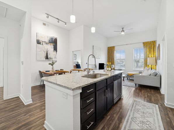 2500 Pepperwood St #2-326