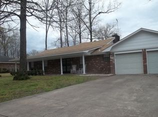 6501 Little Dove Dr, Pine Bluff, AR 71603