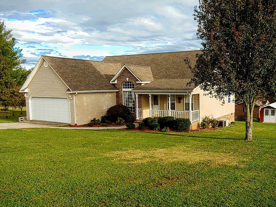 1st image of 195 Kirk Cir