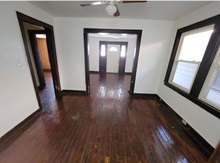 744 Oak Aly, Follansbee, WV 26037