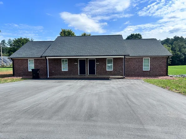4032 Eugene Dr, Lincolnton, NC 28092