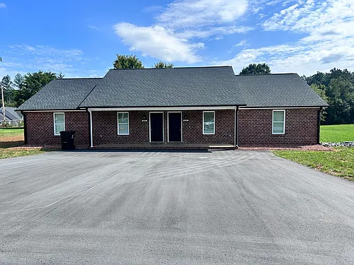 4032 Eugene Dr Photo 1