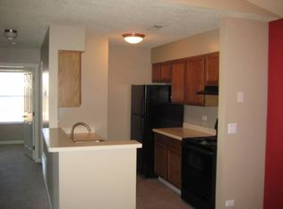 1678 Brookdale Rd APT 11, Naperville, IL 60563