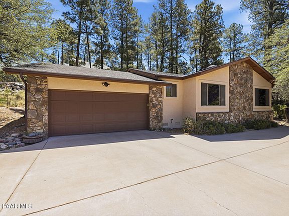 3rd image of 1370 Coyote Rd