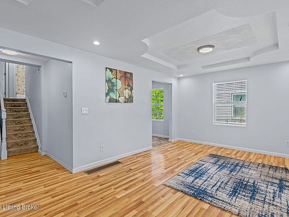 4th image of 3430 Glendale Ave