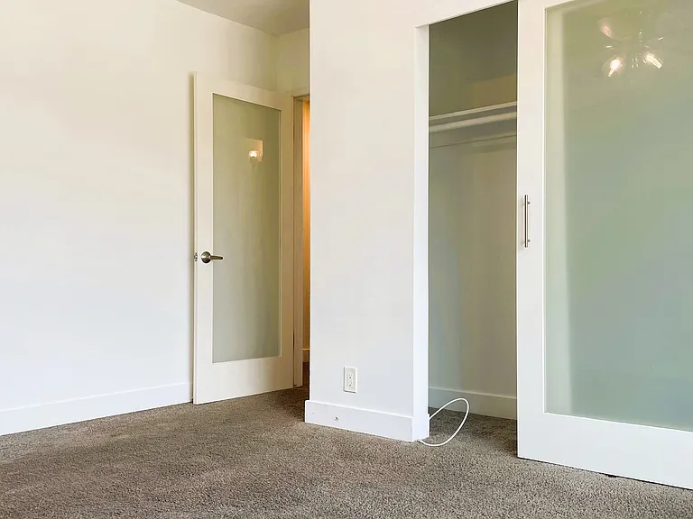 414 S Saint Andrews Pl #7 — Photo 18