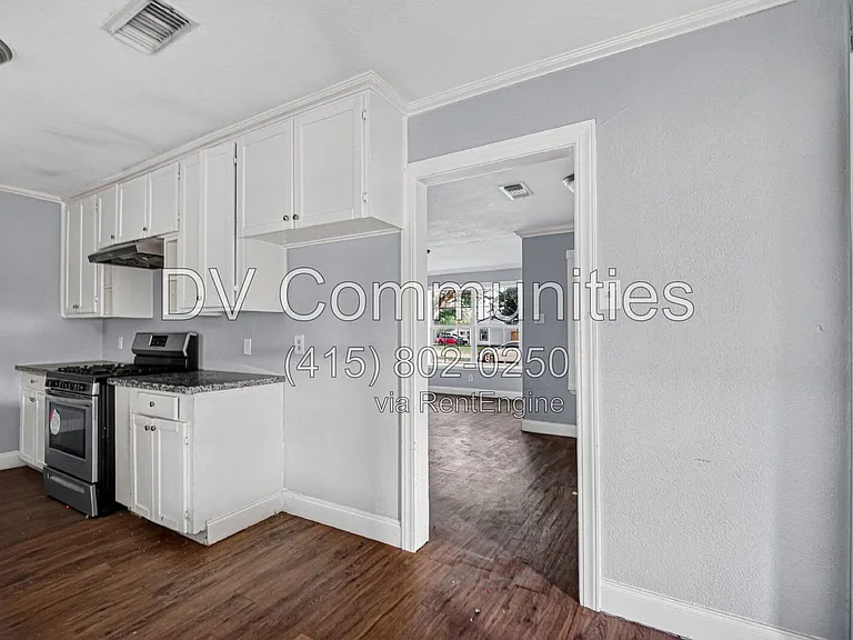 3315 Bond St — Photo 26