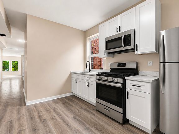 4th image of 8151 S Ada St