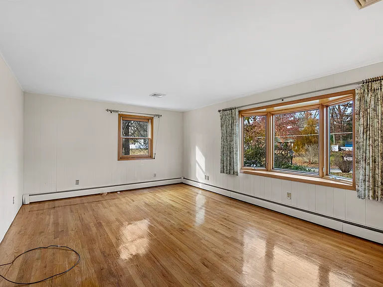 167 Wood Dale Dr — Photo 16
