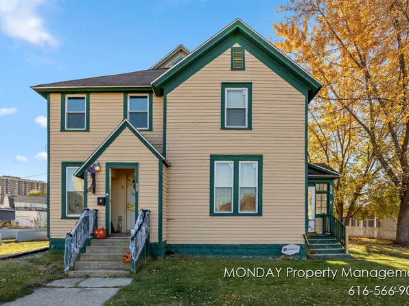 263 W Muskegon Ave, Muskegon, MI 49440