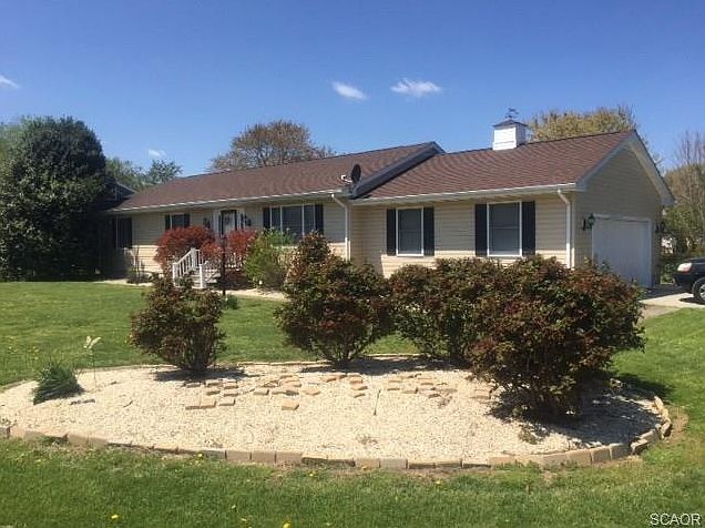 1st image of 34147 Beech Dr
