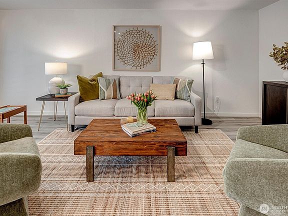 4th image of 2501 Canterbury Lane E #116