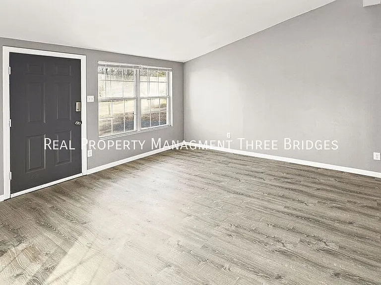 2857 Dawnview Dr — Photo 7