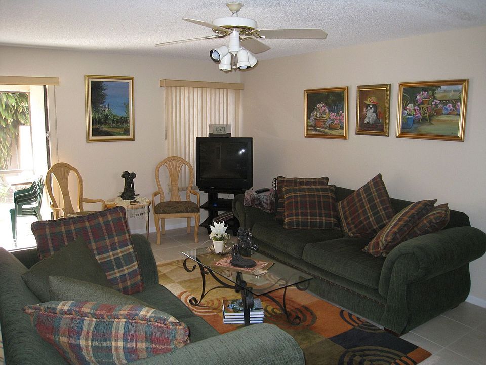 2nd image of 1081 NW 13th St APT 2