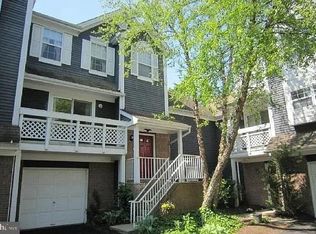 2 Halstead Pl, Princeton, NJ 08540