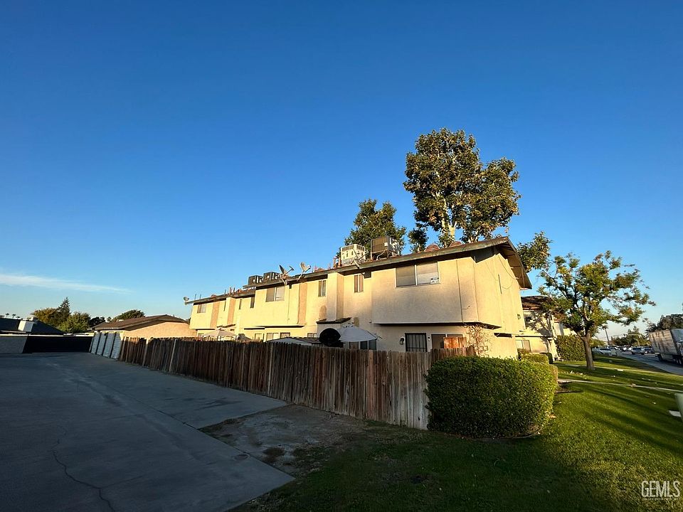 2nd image of 4208 White Ln