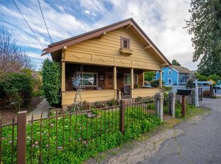 2516 Main St, Cambria, CA 93428