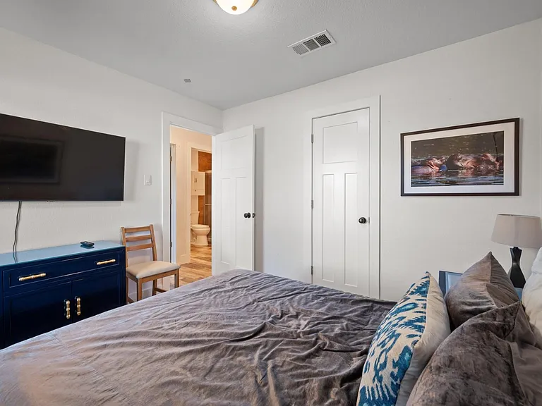 712 Ruby Isle Dr — Photo 18