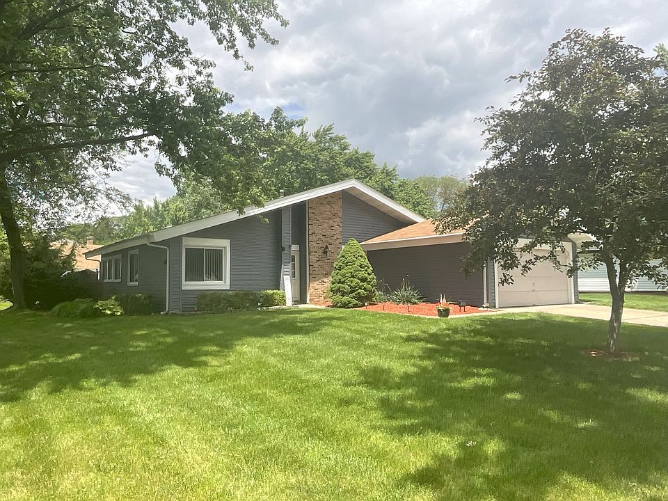 1st image of 5811 Easton Ct