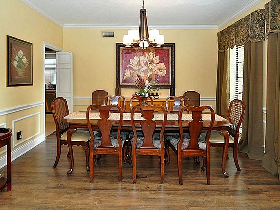 4th image of 5623 Rocky Brook Dr