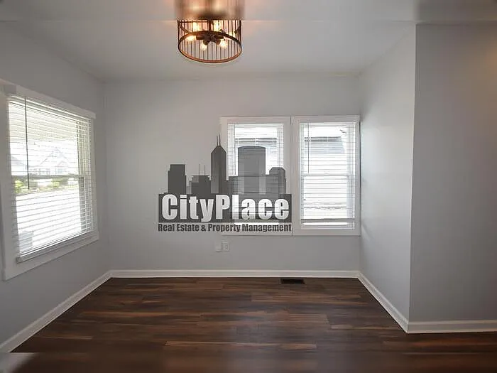 750 Cottage Ave — Photo 6