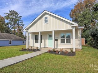 1520 E 56th St, Savannah, GA 31404