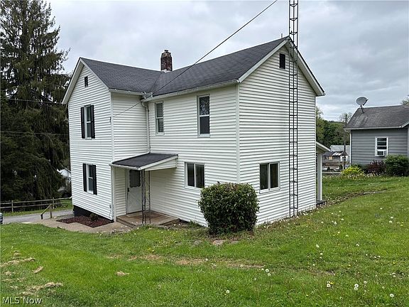 2nd image of 26 Lincoln St