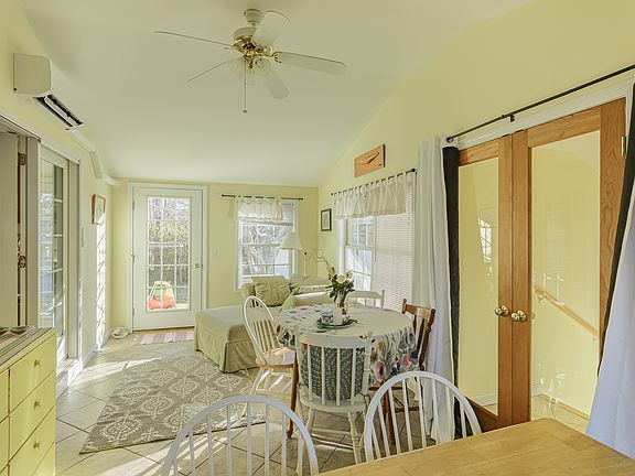 5th image of 20 Portland Ave