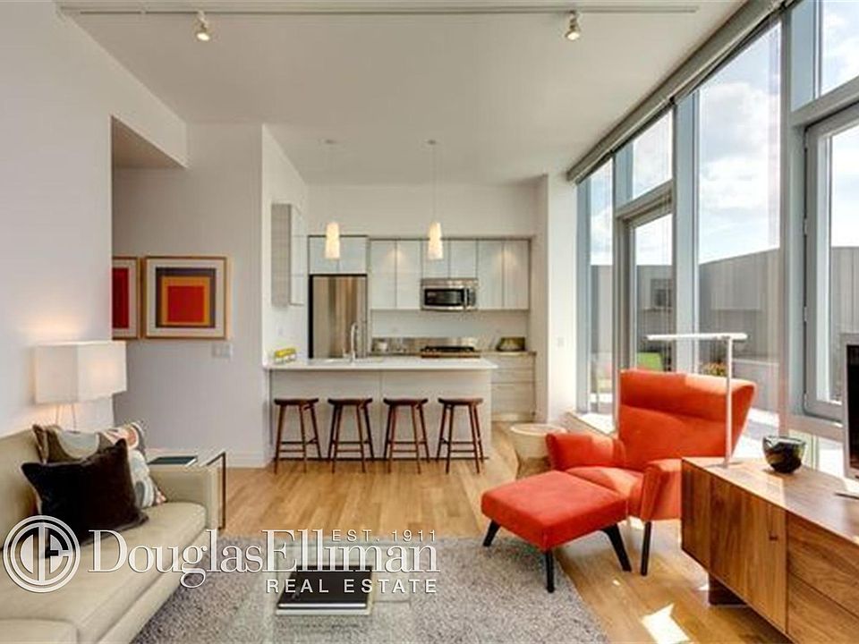 1st image of 550 W 54th St APT 1920