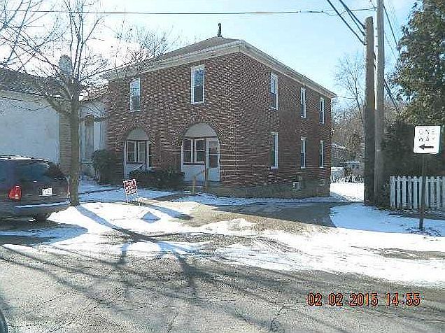 2nd image of 821 & 823 S Ohio