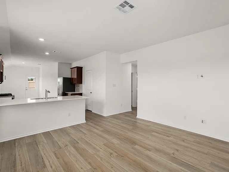 103 Brushy Creek Dr — Photo 6