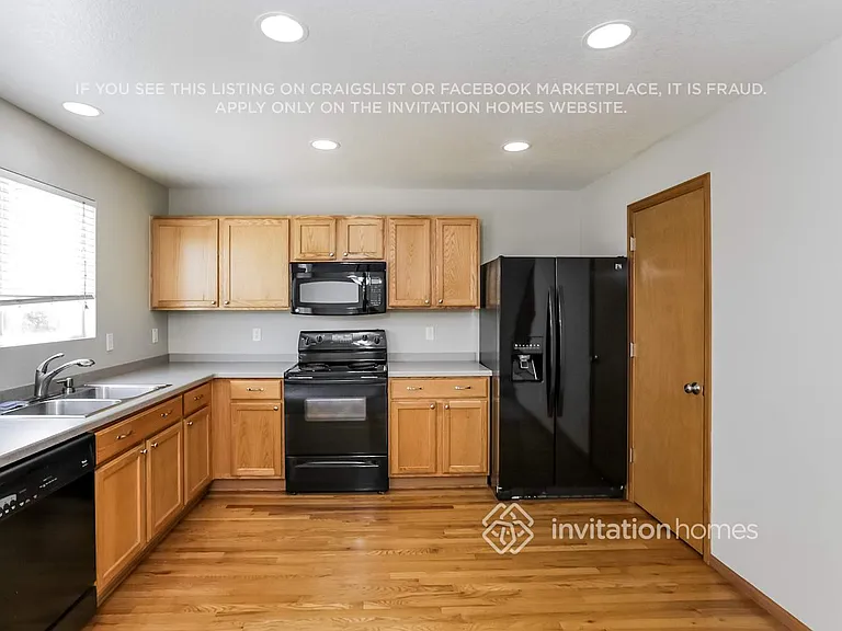 1320 Bluebird St — Photo 6