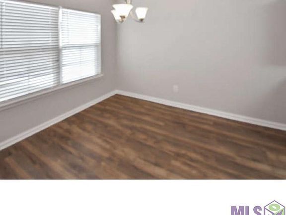 4th image of 13013 Vermillion Dr
