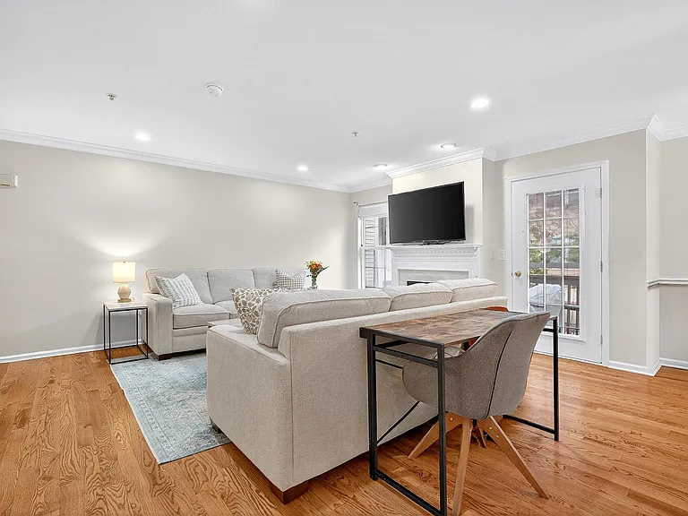 34 Marina Dr — Photo 7