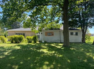407 W Sickles St, Saint Johns, MI
