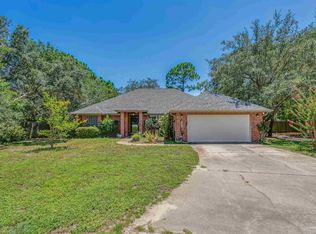 9365 Stonehurst Ct, Navarre, FL 32566