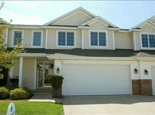 1440 Springs Dr, Pleasant Hill, IA 50327