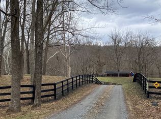 21966 Wainway Ln, Middleburg, VA 20117