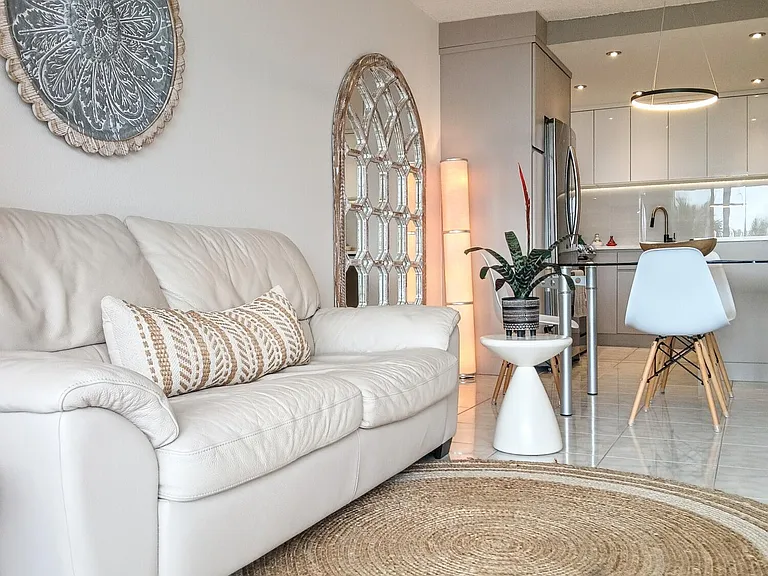 1830 Embassy Dr #309 — Photo 1