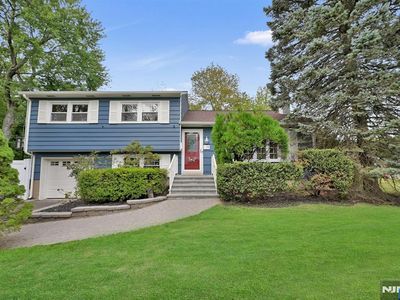 129 Warren Rd, Park Ridge, NJ, 07656