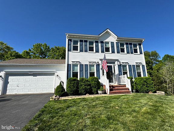 2nd image of 10010 Peppermill Ct