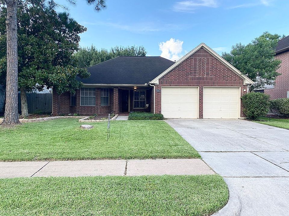 1st image of 1015 Chesterwood Dr