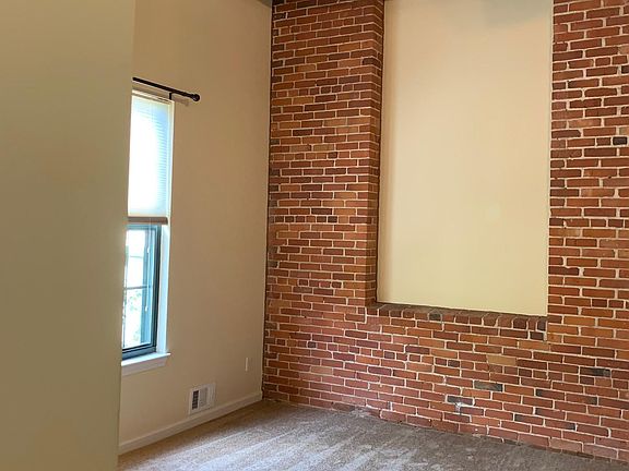 3rd image of 71 Princeton St APT 112