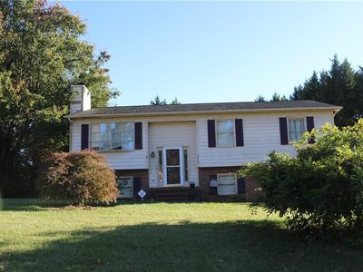 3317 Coventry Forest Ln, King, NC, 27021