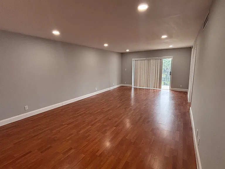 6100 S Falls Circle Dr #204 — Photo 10