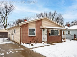 6144 Princess St, Taylor, MI 48180